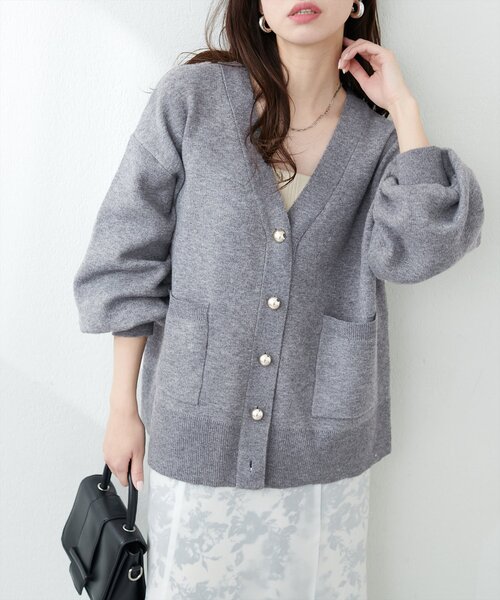 natural couture（ナチュラルクチュール）の「ぷっくり金ボタンミドルカーデ（カーディガン/ボレロ・レディース・チャコールグレー/アイボリー/ピンク/キャメル/イエロー・FREE）」の15枚目の写真