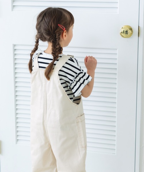 pairmanon（ペアマノン）の「【綿100%】【リンクコーデ】ツイルサロペット（サロペット/オーバーオール・キッズ・アイボリー/ブラック/ホワイト系その他/ベージュ・120/150/140/130/110/90/100）」の7枚目の写真