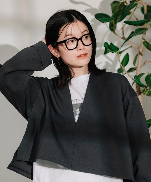 FREAK'S STORE(フリークスストア)の「ポンチ Vネックショートスウェット(スウェット・レディース・ブルー/チャコール・フリ-)」の3枚目の写真