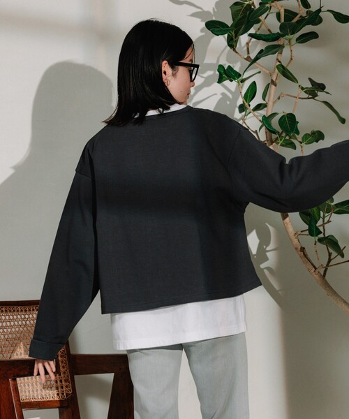 FREAK'S STORE(フリークスストア)の「ポンチ Vネックショートスウェット(スウェット・レディース・ブルー/チャコール・フリ-)」の5枚目の写真