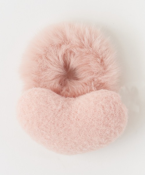 ROOPTOKYO(ループトウキョウ)の「Fluffy chou chou with heart/ハート付き もこもこシュシュ(シュシュ・レディース・イエロー/オレンジ/ピンク系1/ピンク系2/ブラウン/レッド/ホワイト・FREE)」の11枚目の写真