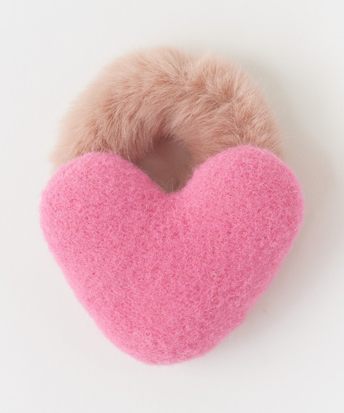 ROOPTOKYO(ループトウキョウ)の「Fluffy chou chou with heart/ハート付き もこもこシュシュ(シュシュ・レディース・イエロー/オレンジ/ピンク系1/ピンク系2/ブラウン/レッド/ホワイト・FREE)」の10枚目の写真