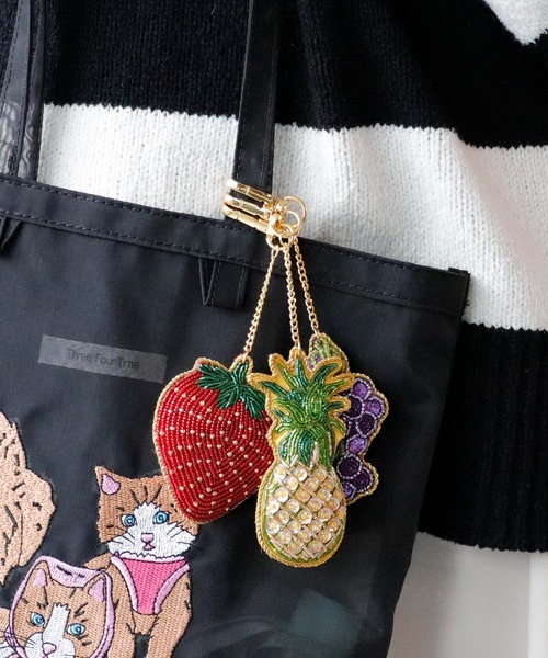 フルーツ刺繍キーホルダー ＠（キーホルダー）｜Three Four Time
