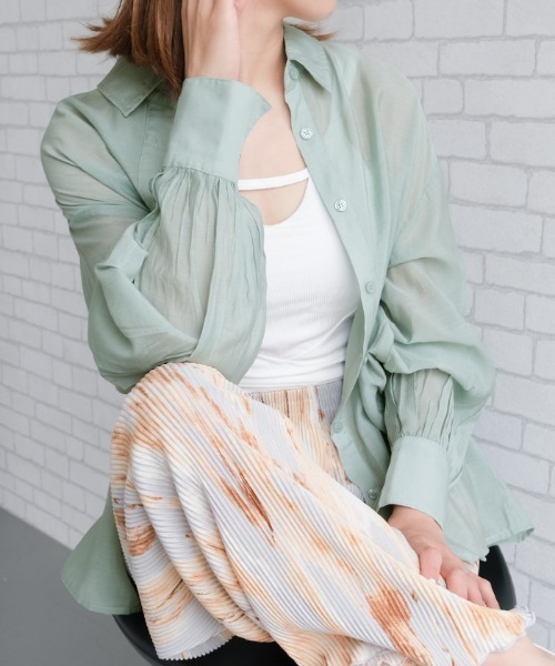 aquagarage（アクアガレージ）の「丈が選べるシアーシャツ（シャツ/ブラウス・レディース・ホワイト/グリーン・SHORT/R(レギュラー)）」の9枚目の写真