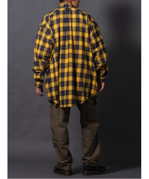 REGIEVO（レジエボ）の「【REGIEVO】ネルチェック / オーバーサイズ ロングシャツ（シャツ/ブラウス・メンズ・グレー/グリーン/ベージュ/イエロー・LARGE/MEDIUM）」の18枚目の写真