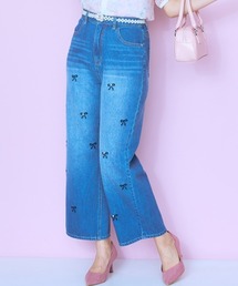 marun | ＜大きいサイズ＞リボン刺しゅうパール調デニムパンツ　marun(デニムパンツ)
