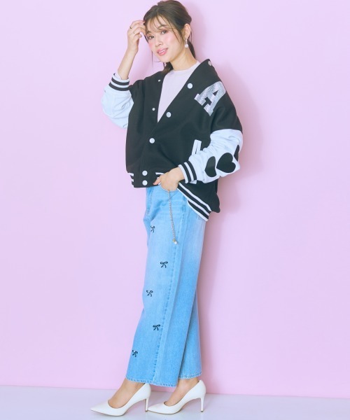 marun（マルン）の「＜大きいサイズ＞リボン刺しゅうパール調デニムパンツ　marun（デニムパンツ・レディース・インディゴブルー/ブルー・L/LL/3L/4L/5L）」の21枚目の写真