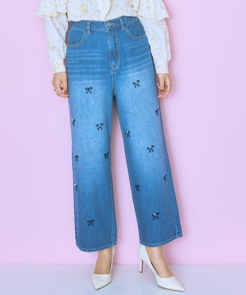 marun（マルン）の「＜大きいサイズ＞リボン刺しゅうパール調デニムパンツ　marun（デニムパンツ・レディース・インディゴブルー/ブルー・L/LL/3L/4L/5L）」の19枚目の写真