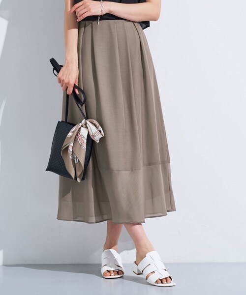 INDIVI（インディヴィ）の「新色登場！【洗える／エアリー素材】巻き風ロングスカート（スカート・レディース・ブルーグリーン/ブラウン系その他5/ベージュ系その他5/ネイビー系2/ネイビー系3/オレンジ系3/ブラック/ブラウン系/ライトブルー・40/38/36/05/13/15 /19）」の4枚目の写真
