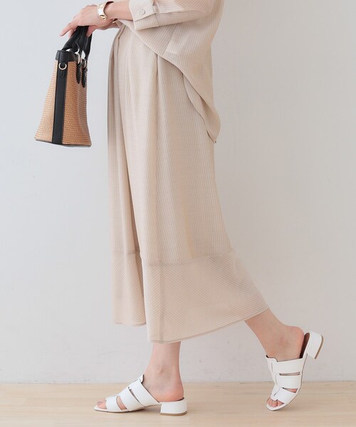 INDIVI（インディヴィ）の「新色登場！【洗える／エアリー素材】巻き風ロングスカート（スカート・レディース・ブルーグリーン/ブラウン系その他5/ベージュ系その他5/ネイビー系2/ネイビー系3/オレンジ系3/ブラック/ブラウン系/ライトブルー・40/38/36/05/13/15 /19）」の11枚目の写真