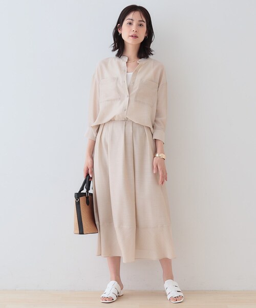 INDIVI（インディヴィ）の「新色登場！【洗える／エアリー素材】巻き風ロングスカート（スカート・レディース・ブルーグリーン/ブラウン系その他5/ベージュ系その他5/ネイビー系2/ネイビー系3/オレンジ系3/ブラック/ブラウン系/ライトブルー・40/38/36/05/13/15 /19）」の13枚目の写真