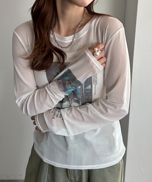 apres jour mignon(アプレジュールミニョン)の「シアープリントTシャツ【ZOZOTOWN限定アイテム】(Tシャツ/カットソー・レディース・オフホワイト/グレー/アイボリー・フリー/X-LARGE)」の1枚目の写真