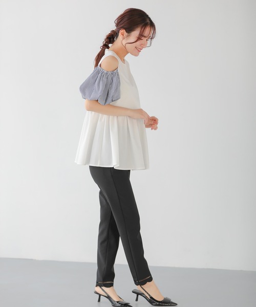 Fit more(フィットモア)の「ボーダーオープンショルダーペプラムトップス(その他トップス・レディース・ブラック/ホワイト・FREE)」の5枚目の写真