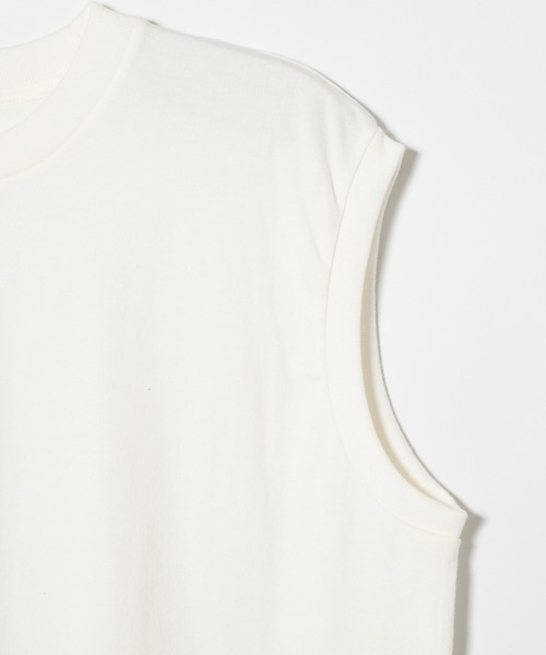 HANES(ヘインズ)の「【Hanes/ヘインズ】HM3-B201 ”SHIRO” SLEEVE LESS T-SHIRTS/ SHIRO ノースリーブTシャツ(Tシャツ/カットソー・メンズ・ホワイト・S/M/L/XL)」の2枚目の写真