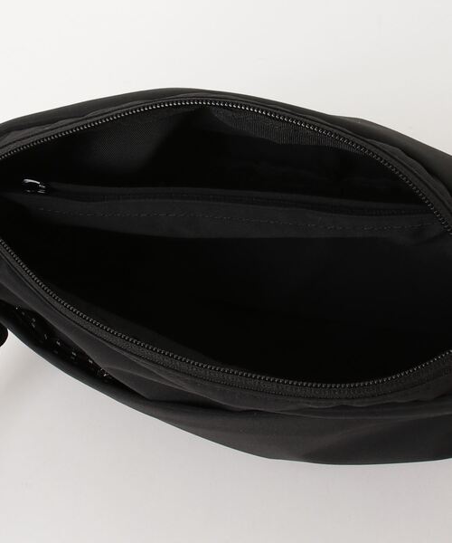 COBMASTER(コブマスター)の「COBMASTER / COB Air WP ALT SHOULDERBAG / 81005400(ショルダーバッグ・レディース・イエロー/パープル/ベージュ/グリーン/ブラック・ONESIZE)」の16枚目の写真