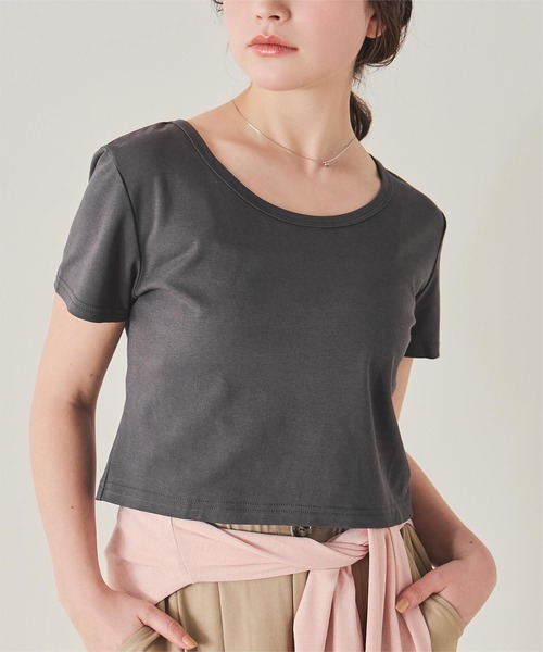 titivate（ティティベイト）の「汗染み防止コンパクトTシャツ（Tシャツ/カットソー・レディース・ホワイト系その他/ホワイト/チャコール/ブラック/ブルーグレー/ライトピンク/グレー/グレイッシュベージュ/ブラウン/ライトイエロー・S/M/L）」の7枚目の写真