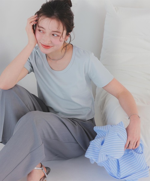 titivate（ティティベイト）の「汗染み防止コンパクトTシャツ（Tシャツ/カットソー・レディース・ホワイト系その他/ホワイト/チャコール/ブラック/ブルーグレー/ライトピンク/グレー/グレイッシュベージュ/ブラウン/ライトイエロー・S/M/L）」の6枚目の写真