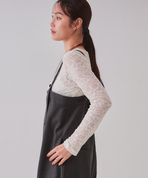 OPAQUE.CLIP(オペークドットクリップ)の「◆シアーレーストップス【洗濯機洗い可】(Tシャツ/カットソー・レディース・ブラック/オフホワイト/ダークグレー・38/40/42)」の4枚目の写真