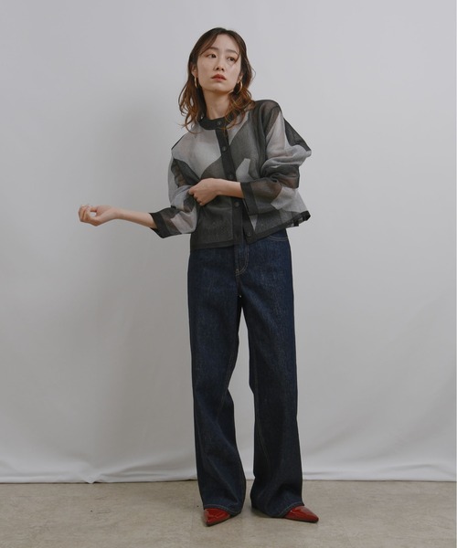 palm RICHE（ポームリシュ）の「【前後2WAY】ジオメトリック柄 ジャガードシアーカーデ（カーディガン/ボレロ・レディース・ホワイト/グリーン/ブラック・M）」の16枚目の写真