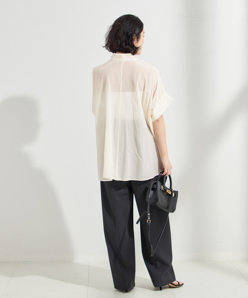 journal standard L'essage（ジャーナルスタンダードレサージュ）の「ライトローンドルマンシャツ（シャツ/ブラウス・レディース・ブルー系その他/アイボリー/ブラック/ブラウン・FREE）」の12枚目の写真