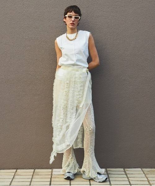 MAISON SPECIAL（メゾンスペシャル）の「Sheer Ruffle Skirt/シアーフリルスカート【MAISON SPECIAL/メゾンスペシャル】（スカート・レディース・ホワイト/ブルー/ブラック・FREE）」の6枚目の写真