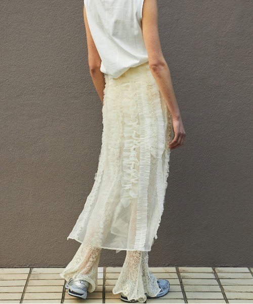 MAISON SPECIAL（メゾンスペシャル）の「Sheer Ruffle Skirt/シアーフリルスカート【MAISON SPECIAL/メゾンスペシャル】（スカート・レディース・ホワイト/ブルー/ブラック・FREE）」の12枚目の写真