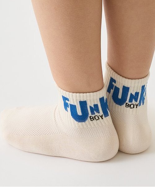b・ROOM(ビールーム)の「FUNKY BOYソックス(ソックス/靴下・キッズ・ブラック/アイボリー/ブルー系その他/マスタード/黄緑系・L/M)」の2枚目の写真