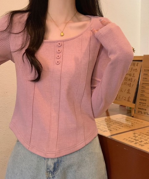 2ly2（トゥーリートゥー）の「フェミニンな魅力たっぷり♪スクエアネックリブトップス（Tシャツ/カットソー・レディース・ベージュ/ピンク/ダークグレー・FREE）」の15枚目の写真