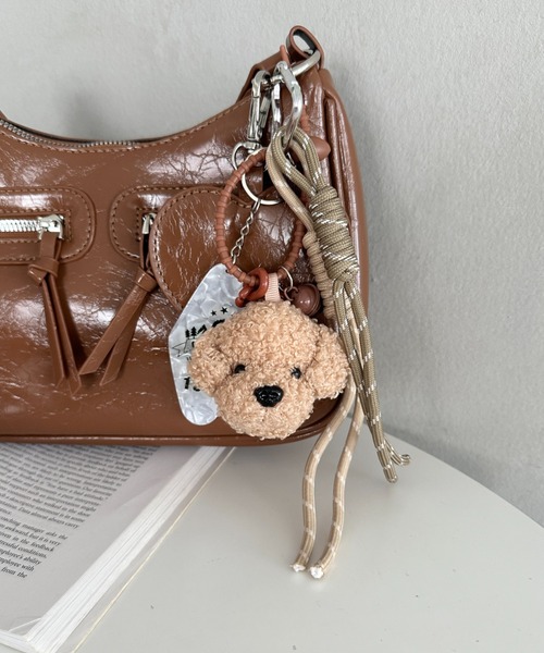 wears(ウェアーズ)の「ハート カラビナ付き ファー ドッグ ぬいキーホルダー ぬいぐるみチャーム バッグチャームマルチウェイ チャーム 犬(キーホルダー・レディース・ブラウン/ホワイト/その他1/その他2/その他3/その他5/その他8/その他10/その他6/その他4/その他7/その他9・FREE)」の12枚目の写真