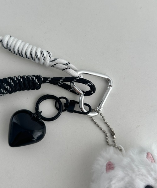 wears(ウェアーズ)の「ハート カラビナ付き ファー ドッグ ぬいキーホルダー ぬいぐるみチャーム バッグチャームマルチウェイ チャーム 犬(キーホルダー・レディース・ブラウン/ホワイト/その他1/その他2/その他3/その他5/その他8/その他10/その他6/その他4/その他7/その他9・FREE)」の15枚目の写真