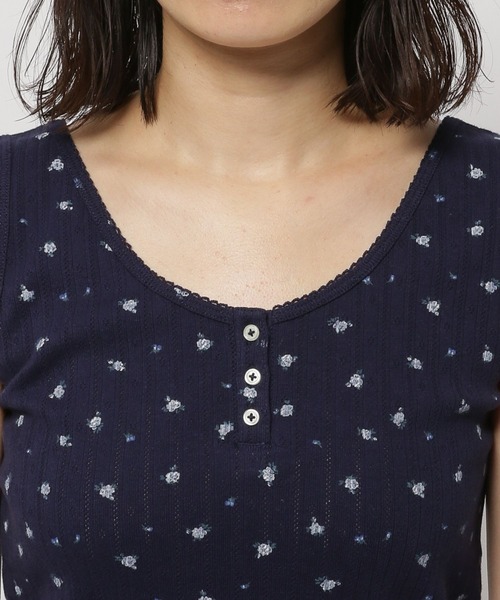 niko and...（ニコアンド）の「小花アイレットテレコタンクトップ（タンクトップ・レディース・ネイビー/オフホワイト/グレー・LARGE/MEDIUM）」の18枚目の写真