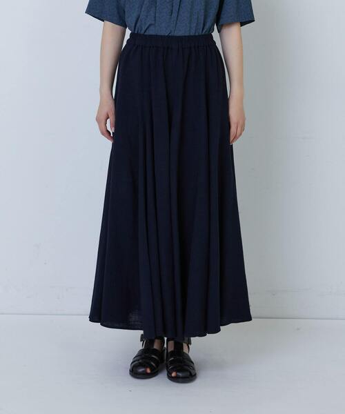 LOISIR（ロワズィール）の「【MTサイズ有り】レーヨンリネンスラブローンフレアースカート（スカート・レディース・キナリ/ネイビー・M/MT）」の8枚目の写真
