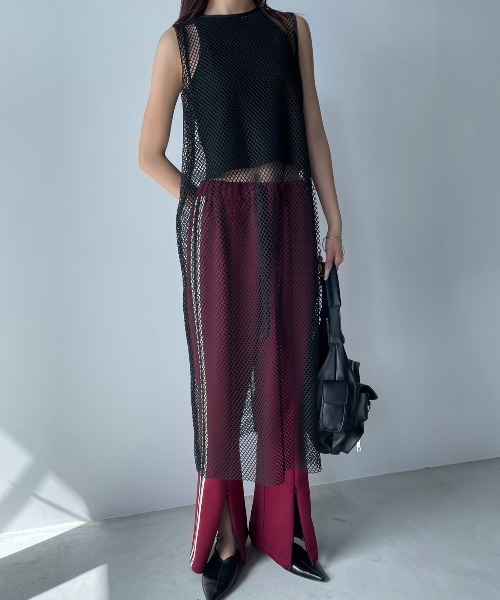 AIC.（エーアイシー）の「2WAYサイドライントラックパンツ（その他パンツ・レディース・ブラック/バーガンディー・FREE）」の3枚目の写真