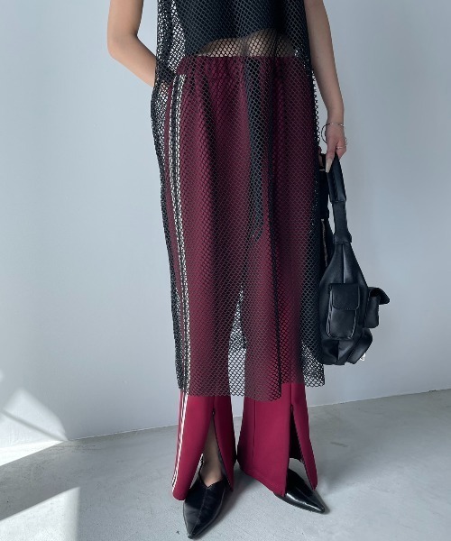 AIC.（エーアイシー）の「2WAYサイドライントラックパンツ（その他パンツ・レディース・ブラック/バーガンディー・FREE）」の11枚目の写真