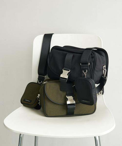 LOWELL things（ロウェル　シングス）の「ABILITY/ナイロンボディバッグ/男女兼用（ボディバッグ/ウエストポーチ・レディース・ブラック/カーキ・フリー）」の9枚目の写真
