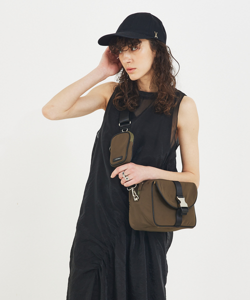 LOWELL things（ロウェル　シングス）の「ABILITY/ナイロンボディバッグ/男女兼用（ボディバッグ/ウエストポーチ・レディース・ブラック/カーキ・フリー）」の12枚目の写真
