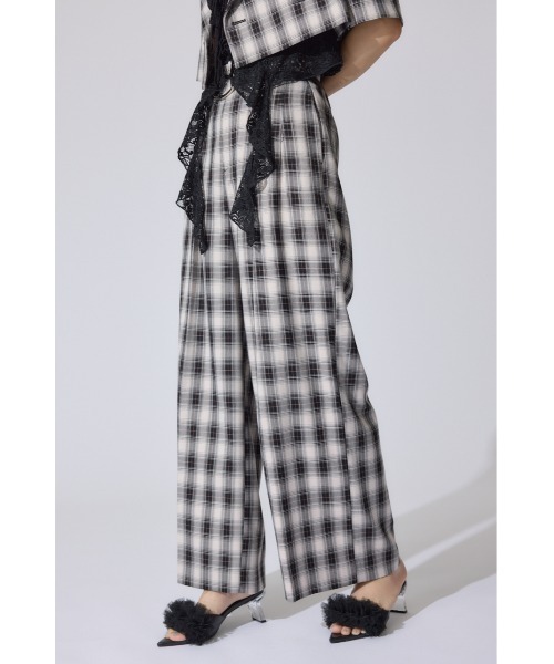 rienda(リエンダ)の「チェックワイドタックベルト付きジャストウエストパンツ 春服(スラックス・レディース・マルチ・MEDIUM/SMALL)」の5枚目の写真