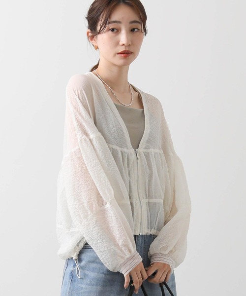 Gready Brilliant（グレディブリリアン）の「シアーシャーリングＶネックブルゾン（ブルゾン・レディース・アイボリー/ブラック/黄緑系・FREE）」の8枚目の写真