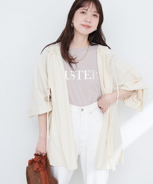natural couture(ナチュラルクチュール)の「【WEB限定】フード付きラッシュガードシャツ(ラッシュガード・レディース・チャコールグレー/アイボリー/ミント・FREE)」の5枚目の写真