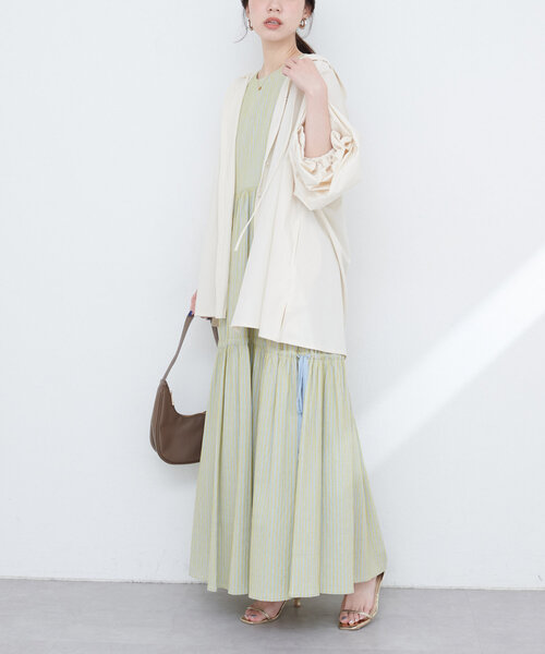 natural couture(ナチュラルクチュール)の「【WEB限定】フード付きラッシュガードシャツ(ラッシュガード・レディース・チャコールグレー/アイボリー/ミント・FREE)」の9枚目の写真