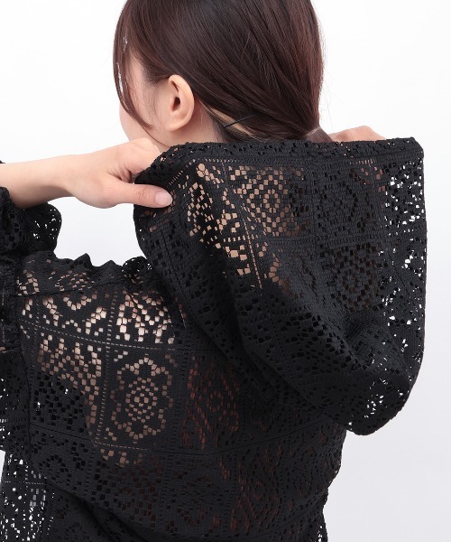 チチカカ（チチカカ）の「パッチワーク風レースカーディガン（カーディガン/ボレロ・レディース・ブラック/ホワイト・FREE）」の14枚目の写真