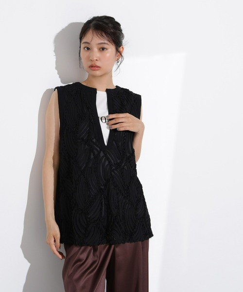 N.（N. Natural Beauty Basic）（エヌエヌナチュラルビューティーベーシック）の「レース刺繍ベスト（ベスト・レディース・ブラック/ナチュラル・MEDIUM）」の3枚目の写真