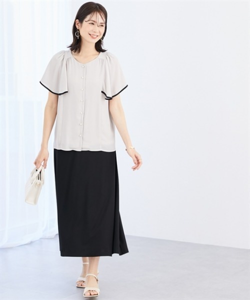 7days Life Styling(セブンデイズライフスタイリング)の「配色パールボタンジョーゼットフレアブラウス カットソー裏地付(シャツ/ブラウス・レディース・グレイッシュベージュ/オフホワイト/ネイビー・S/M/L/LL)」の7枚目の写真