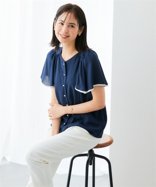 7days Life Styling(セブンデイズライフスタイリング)の「配色パールボタンジョーゼットフレアブラウス カットソー裏地付(シャツ/ブラウス・レディース・グレイッシュベージュ/オフホワイト/ネイビー・S/M/L/LL)」の9枚目の写真