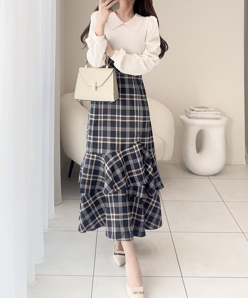 mily bilet(ミウィビレット)の「【mily bilet】愛され要素がぎゅっと盛り♪シャツ襟チェックアシメフリルドッキングロングワンピース(長袖)(ワンピース・レディース・バーガンディー/ネイビー/ベージュ・LARGE/MEDIUM/SMALL/X-LARGE)」の16枚目の写真
