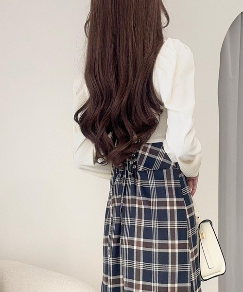 mily bilet(ミウィビレット)の「【mily bilet】愛され要素がぎゅっと盛り♪シャツ襟チェックアシメフリルドッキングロングワンピース(長袖)(ワンピース・レディース・バーガンディー/ネイビー/ベージュ・LARGE/MEDIUM/SMALL/X-LARGE)」の19枚目の写真