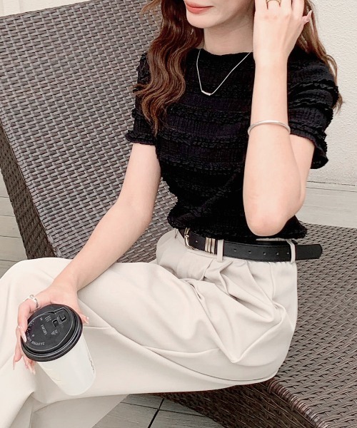 REMUR（レミュール）の「シャーリングフリル半袖トップス（Tシャツ/カットソー・レディース・ホワイト/ピンク/ブラック・FREE）」の4枚目の写真