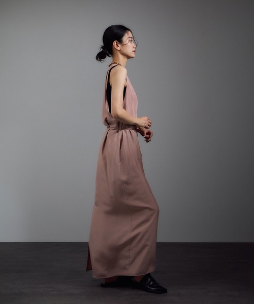 SALON adam et rope'（サロン アダム エ ロペ）の「[25AW]GENTLE SILK ジャンパースカート【セットアップ対応・洗える】（ジャンパースカート・レディース・ブラック/ブラウン系その他2/ピンク系その他2・FREE）」の10枚目の写真