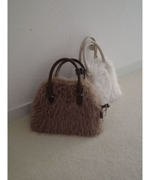LAGUNAMOON（ラグナムーン）の「ミニショルダーボストンバッグ（ボストンバッグ・レディース・アイボリー/ダークブラウン/モカ・FREE）」の4枚目の写真