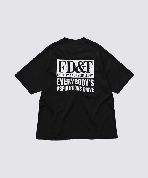 FIDELITY（フィデリティ）の「BACK FD&T TUBE TEE / 半袖バックロゴTシャツ（Tシャツ/カットソー・メンズ・ブラック/ホワイト・MEDIUM/LARGE）」の2枚目の写真